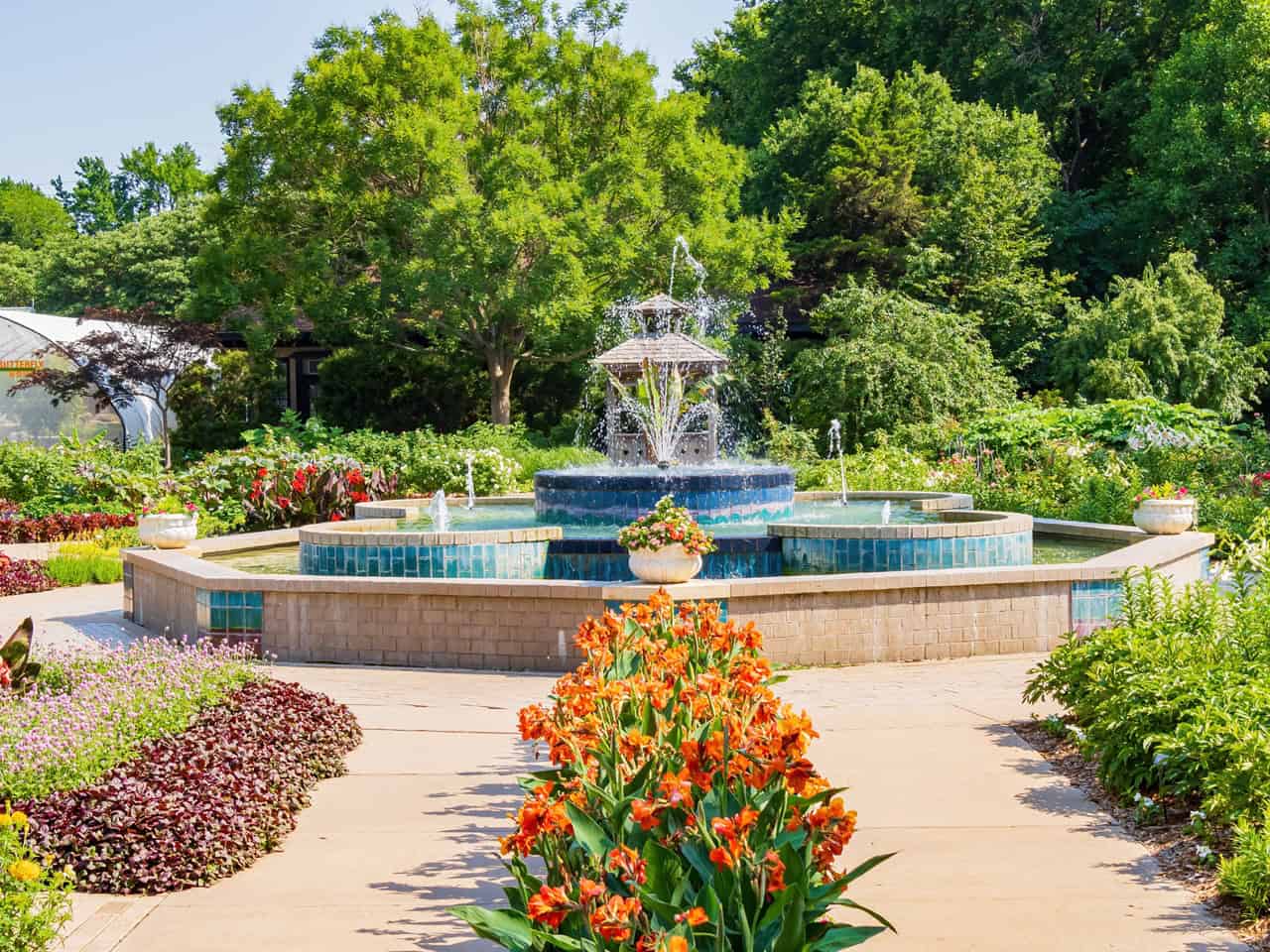 Botanica – The Wichita Gardens