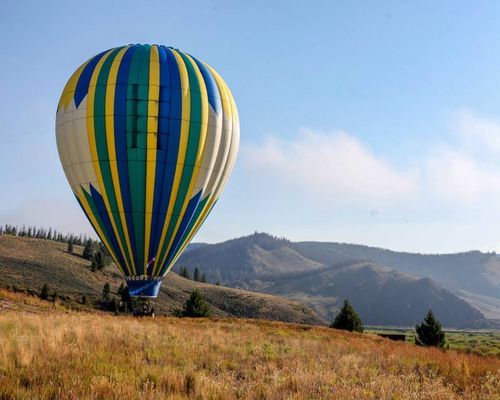 Top 10 Best Hot-Air Balloon Rides In The USA | Attractions Of America